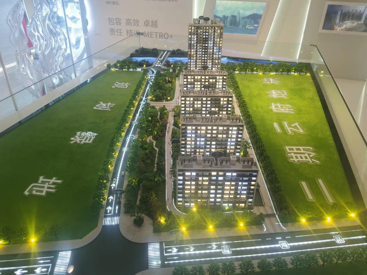 华润海洋智区云颂_沙盘模型.jpg